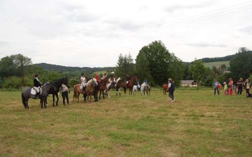 Jěždění na koni na farmě, penzion Jizerské hory