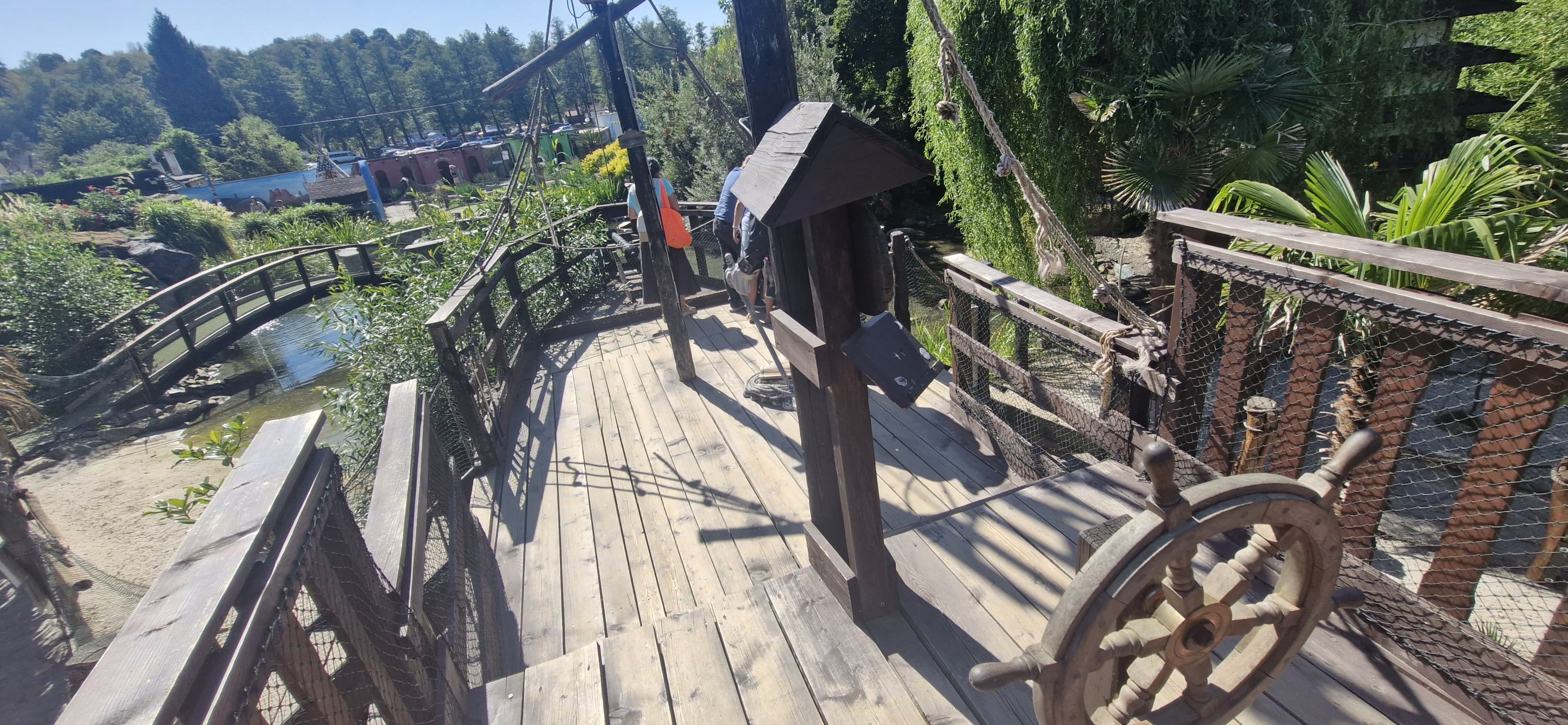 Zoo Plasy - minigolf, Jack Sparrow