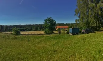 Karavan plac v areálu na Vysočině