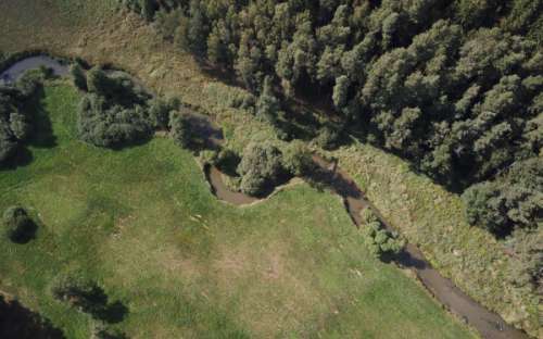 Meandry - zákruty řeky způsobené boční erozí-vymíláním břehů
