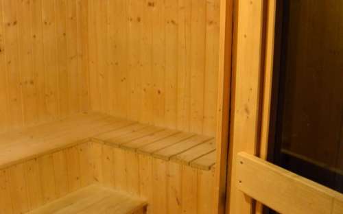 Sauna finlandais en fonctionnement