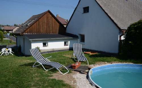 Cottage, pension avec piscine