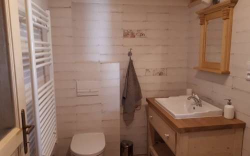 Chalupa Pomněnka - Spodní koupelna a WC