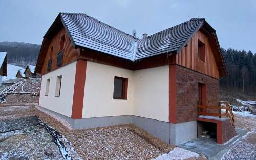 Mountain Hut Perkaska - 宿泊施設 Prkenný Důl Žacléř、コテージとコテージ クルコノシェ、フラデツ・クラーロヴェ地方