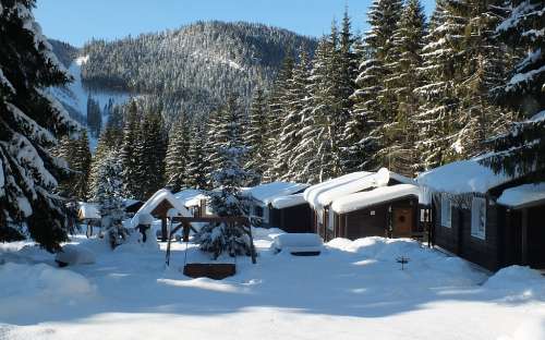 Chaty Jasná - zona de cazare bungalouri Demänovska Dolina, cabana Tatra de Jos, zonele regiunea Žilina