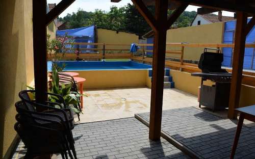 Rekreační dům Sluníčko, rodinná chata s bazénem, Jižní Morava