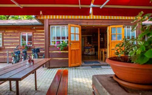 Resort Čochtan, Camp Spa Bohdaneč - acomodação em cabine na região de Pardubice