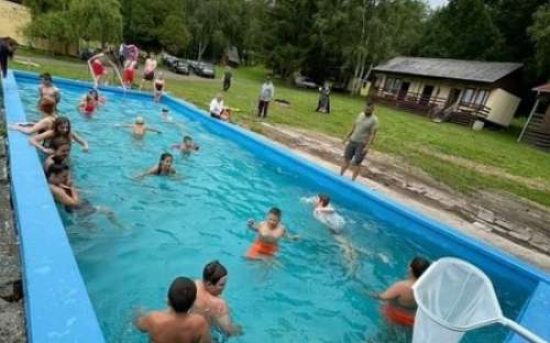Kamp - Ontario - zwembad op de camping