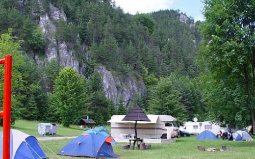Campingplatz Slnečné skaly – Zelte und Wohnwagen