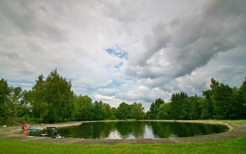 Autocamp Žíchovec - naturlig sø