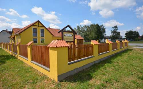 Pension Sarton - accommodation Lukov Znojmo, cheap pensions South Moravia
