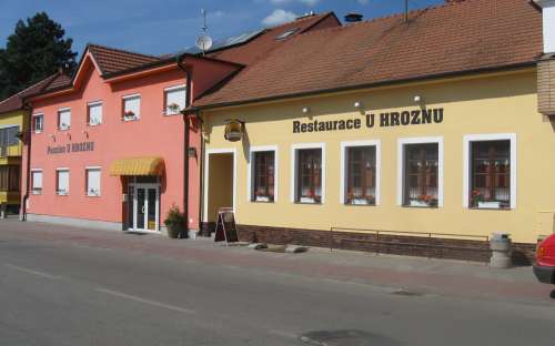 Restaurace a penzion U Hroznu, Velké Bílovice jižní Morava