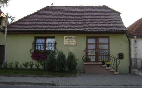 Pensjonat U Kapličky, zakwaterowanie z piwnicą na Morawach Południowych, Znojmo