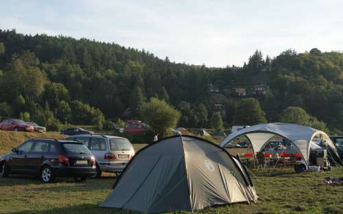 Kem und der Campingplatz U jezu - Račice