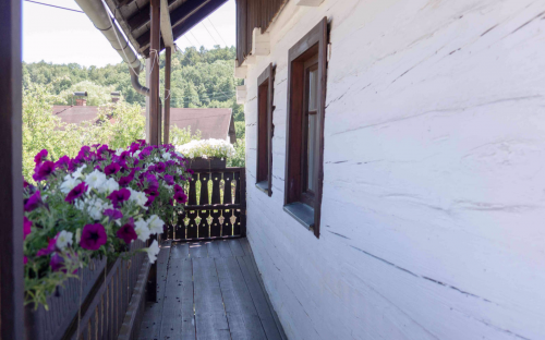 Roubenka Doubravice, accommodatie cottage Hrubá Skála, Boheems Paradijs, regio Liberec