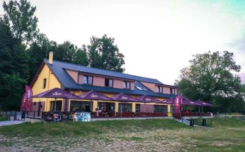 Ski & Wake Resort Těrlicko, размяшчэнне ў пансіянатах каля плаціны, Мараўска-Сілезскі край