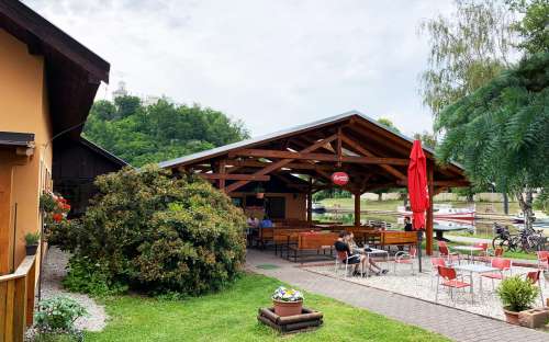 Chatový areál Sportcentrum Dvořák, ubytování bungalovy jižní Čechy, Hluboká nad Vltavou