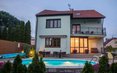 Luxusní Villa Grande - Apartmány k pronájmu Olomouc, penzion Olomoucko