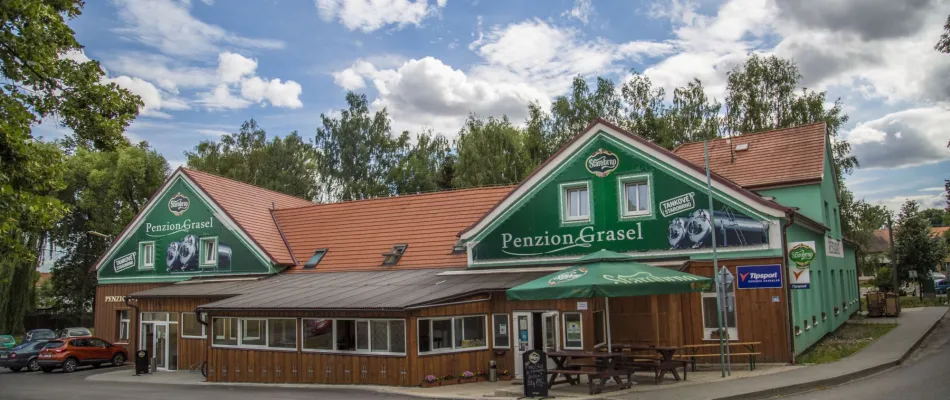 Penzion a restaurace Grasel Nové Sýrovice - rekreace na Vysočině