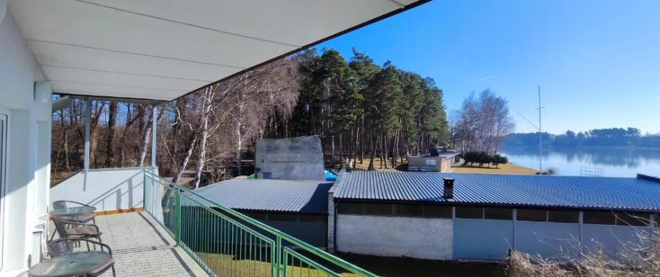 Yacht Club Bezdrev