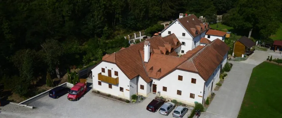 Restaurace a penzion Kadlcův mlýn - Brno Líšeň