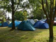 Concours fir Mëschung Zelter fir Caravans - Krkonoše Camping